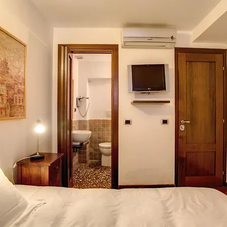 Residenza Domizia 4* Rome