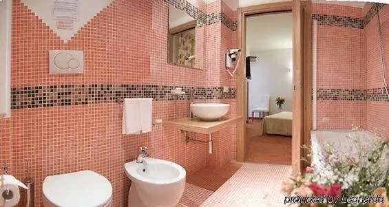 Residenza Domizia Konukevi Roma