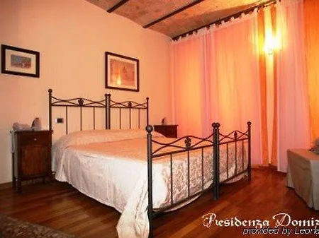 Residenza Domizia Maison d'hôtes